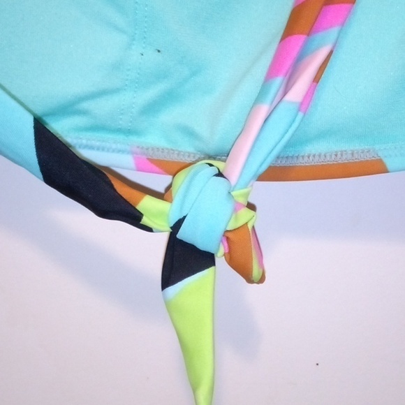 Hula Honey Multi-Color Abstract Padded Bikini Top - Size XS - Picture 8 of 9